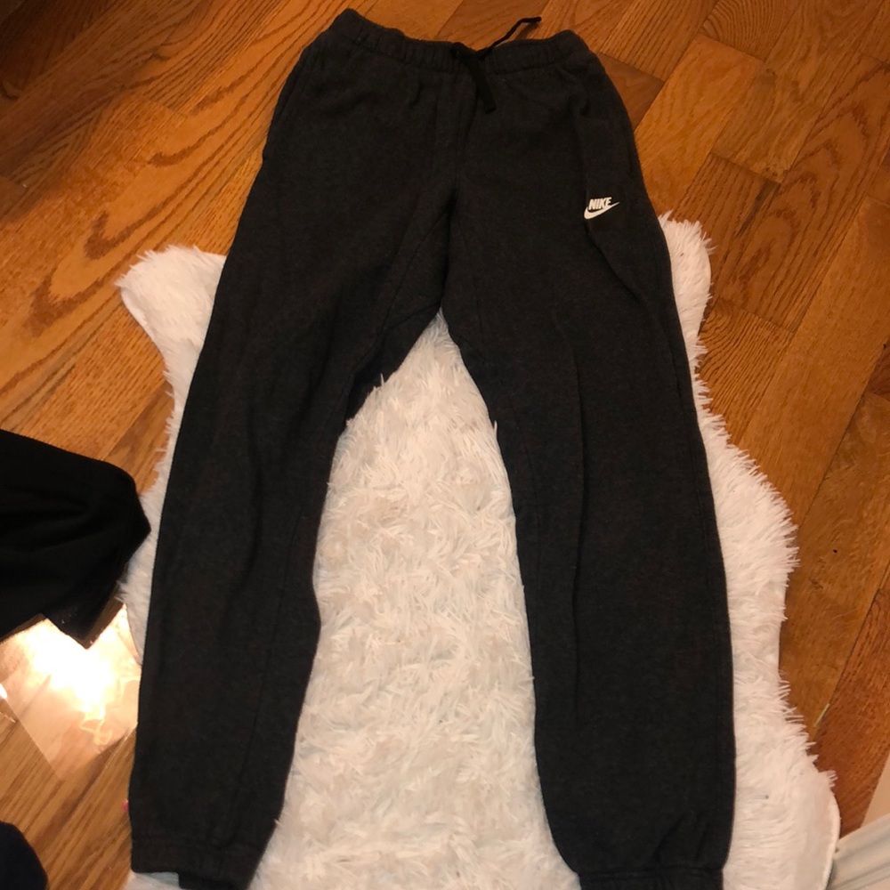 Nike joggers